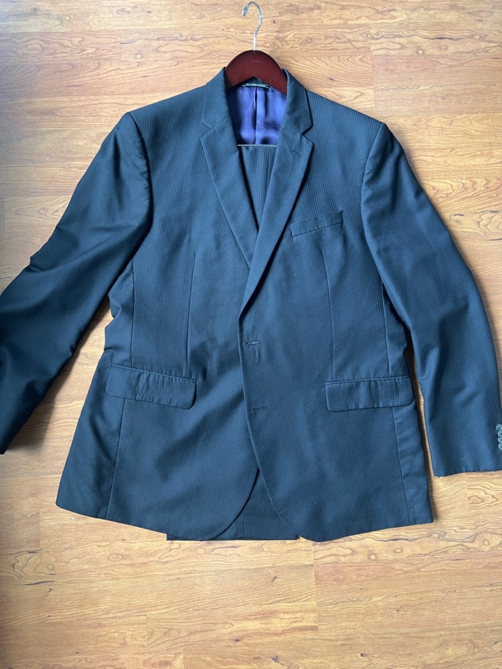 Neiman Marcus zenga Men's black Pinstripe Suit 46L